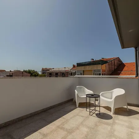 Rooftop Stylish By Hosty Appartement *