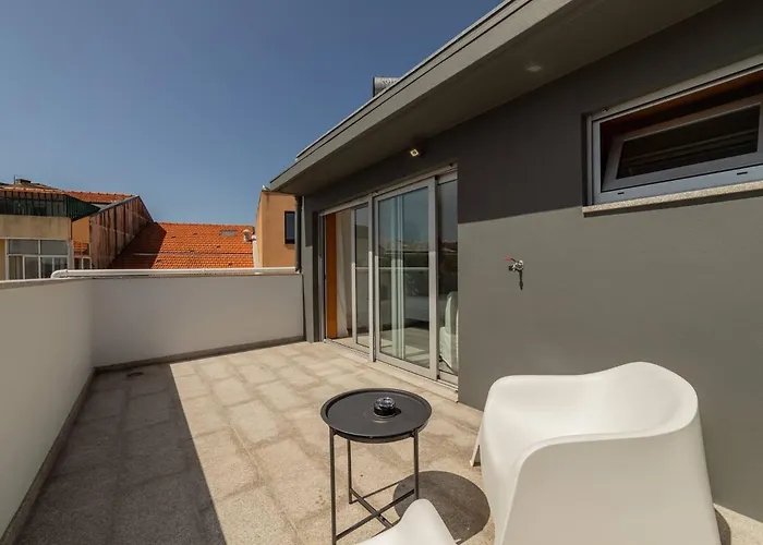 Rooftop Stylish By Hosty *